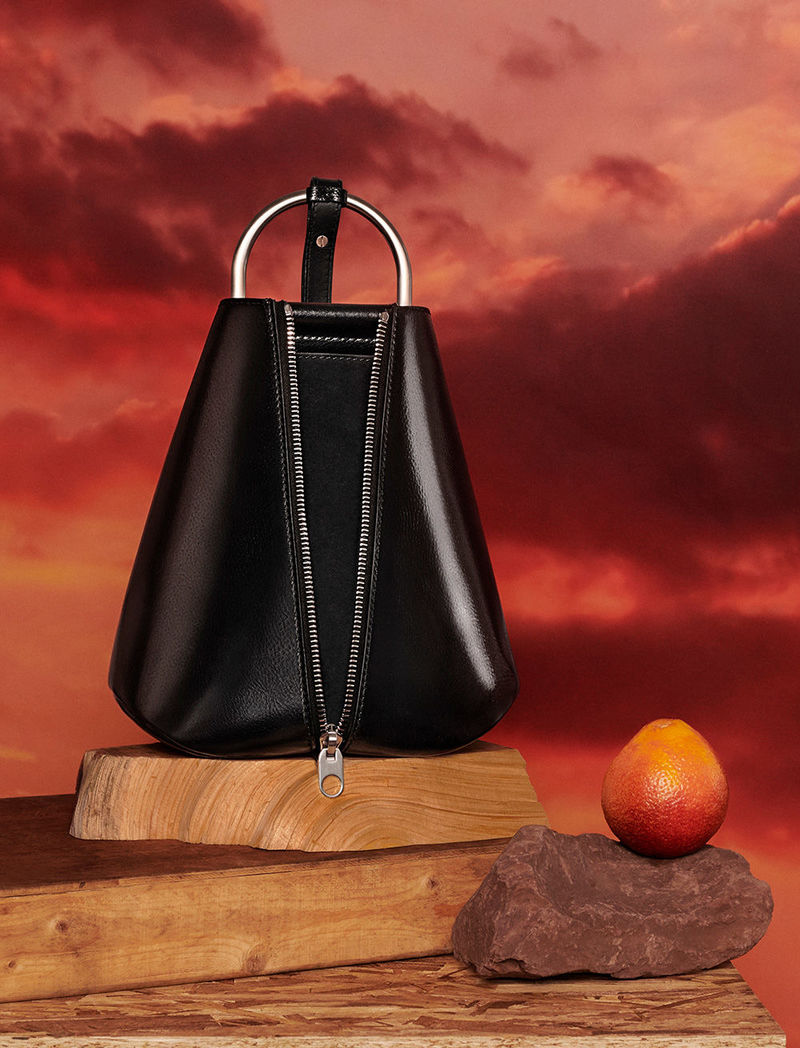 fall 2018 vertical zip bag in black by matt jackson